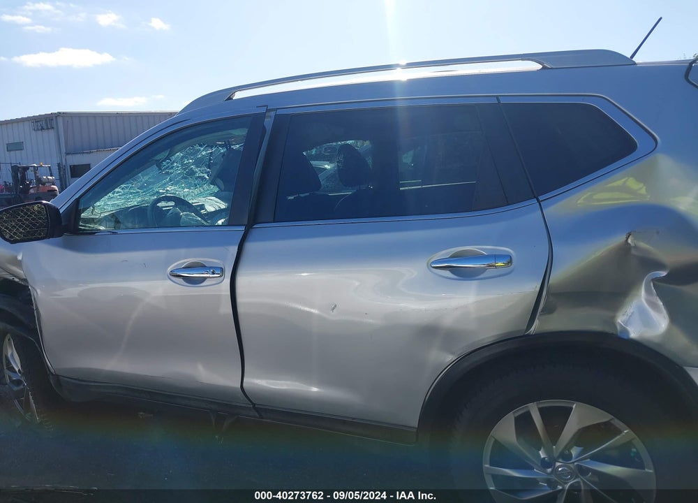 2015 NISSAN ROGUE SL VIN: 5N1AT2MV7FC890061