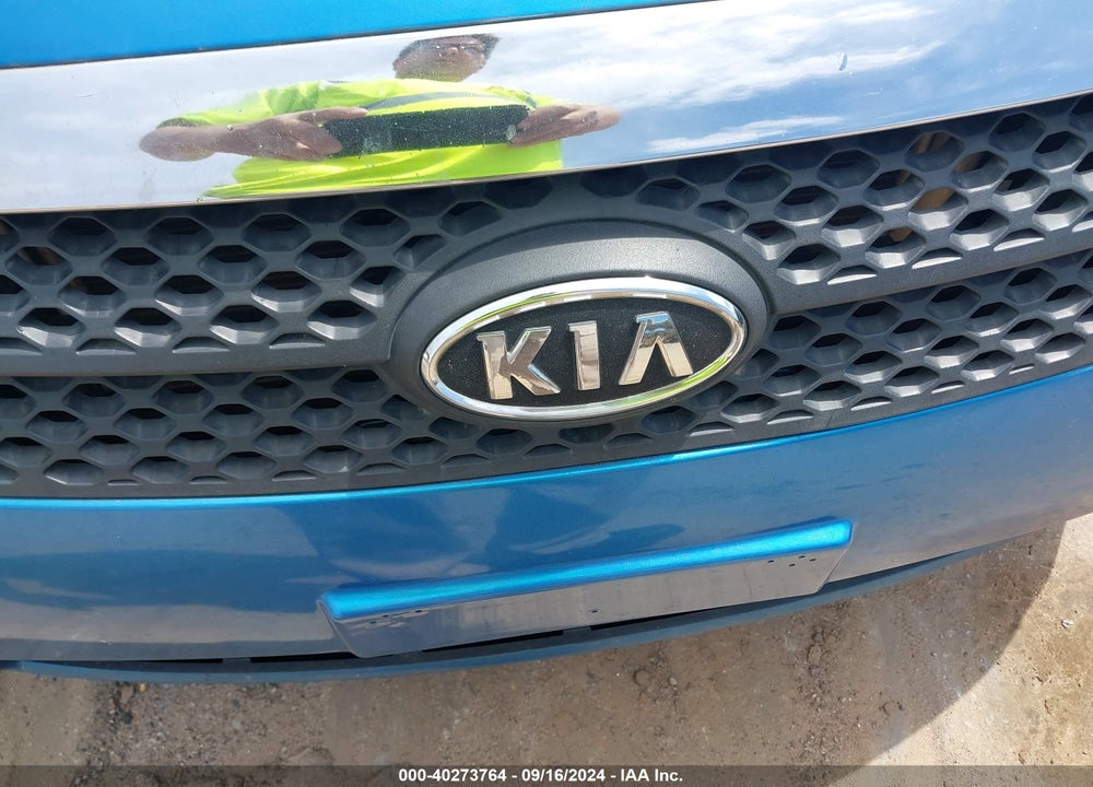2008 KIA SPECTRA5 SX VIN: KNAFE161185012090