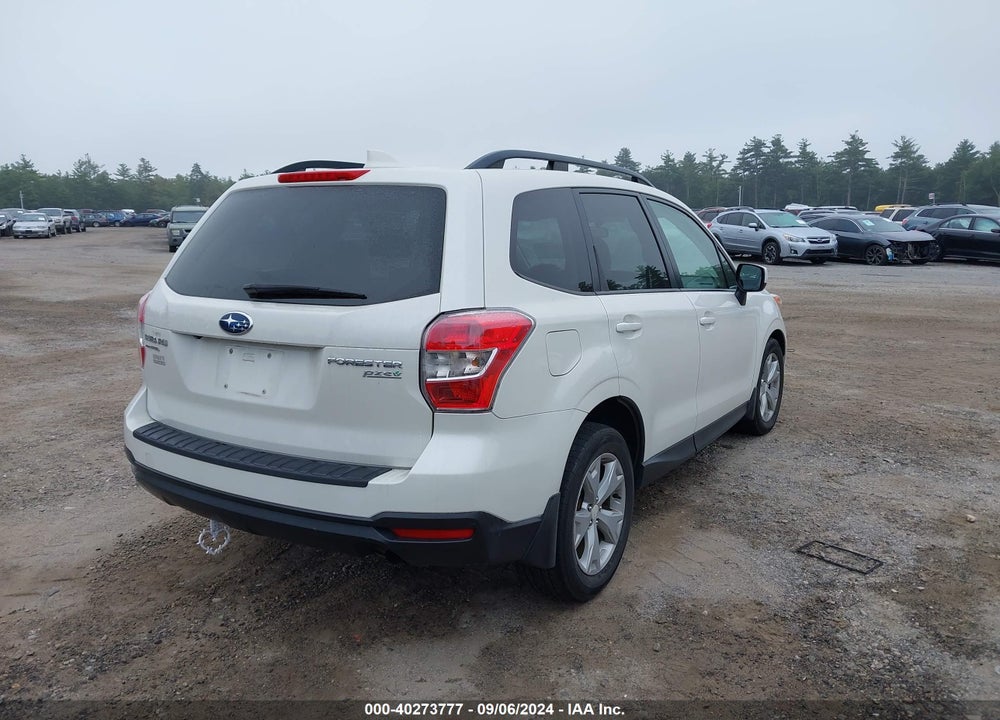 2016 SUBARU FORESTER 2.5I PREMIUM VIN: JF2SJADC5GG444218