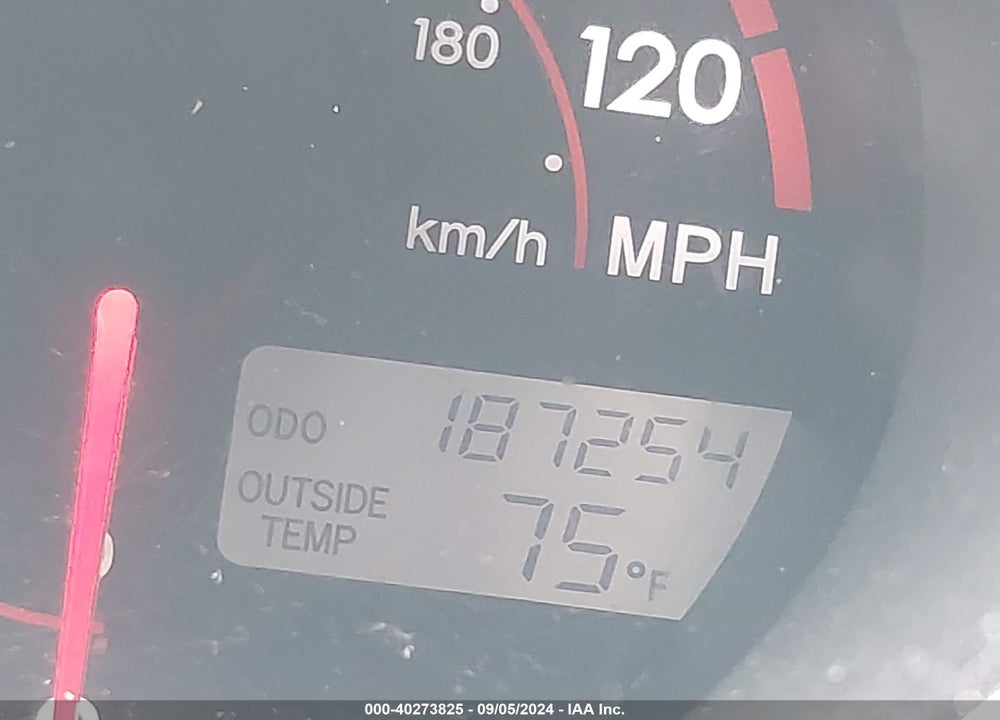 2007 PONTIAC VIBE VIN: 5Y2SL658X7Z424003