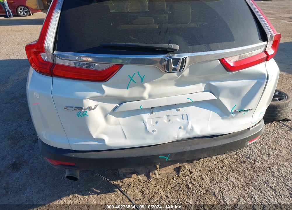 2018 HONDA CR-V TOURING VIN: 2HKRW1H97JH512874