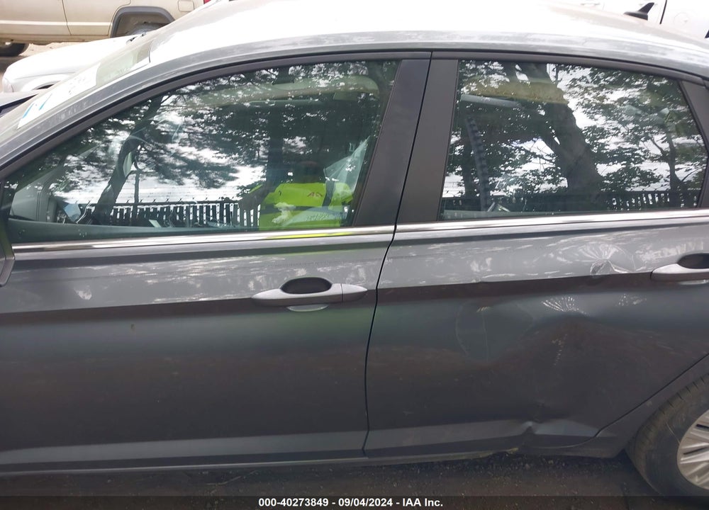 2019 VOLKSWAGEN JETTA 1.4T R-LINE/1.4T S/1.4T SE VIN: 3VWC57BU0KM061479