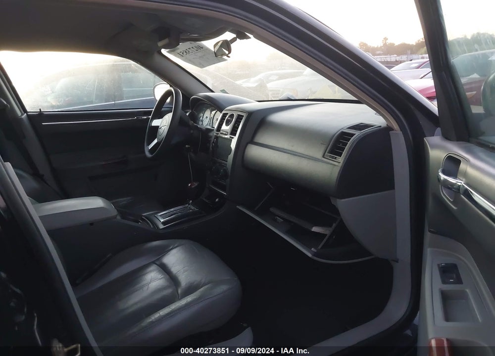 2006 CHRYSLER 300 VIN: 2C3KA43R76H263540