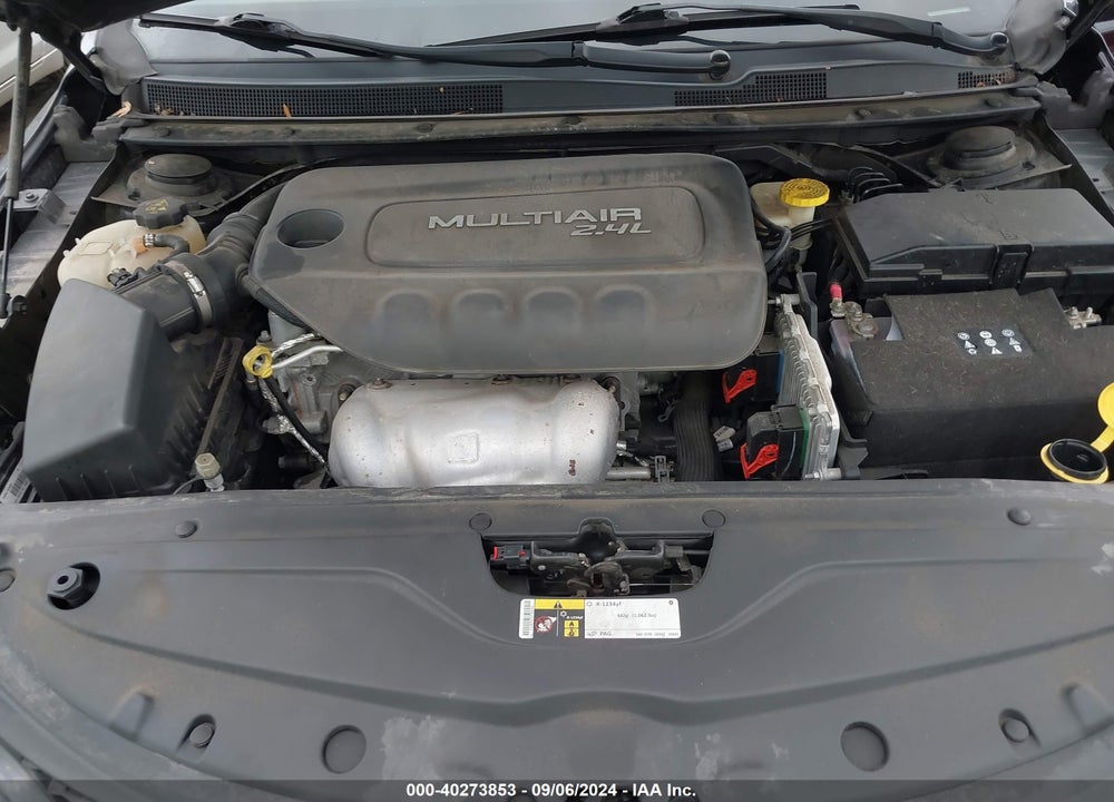 2016 CHRYSLER 200 S VIN: 1C3CCCBB6GN132332