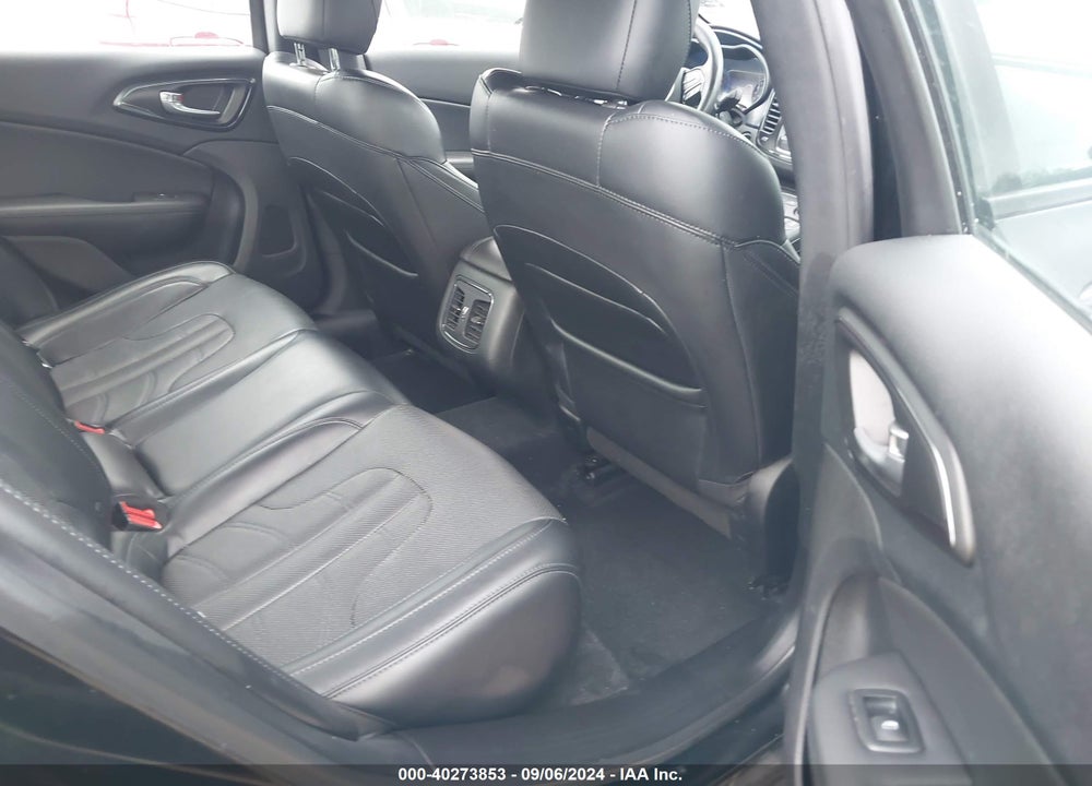 2016 CHRYSLER 200 S VIN: 1C3CCCBB6GN132332