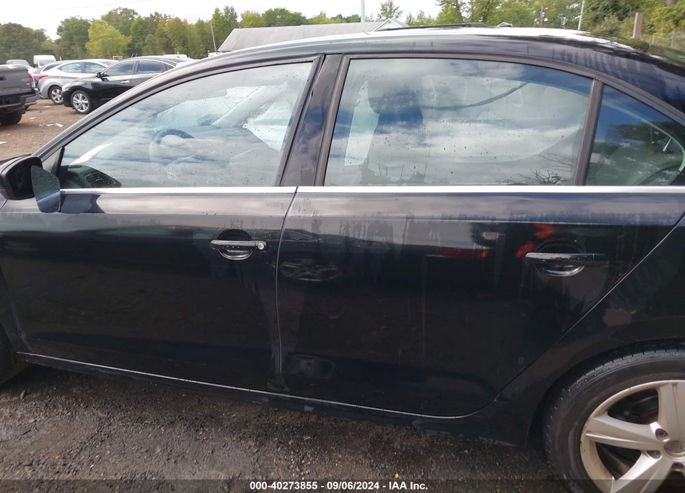 2017 VOLKSWAGEN JETTA VIN: 3VW2B7AJ6HM302983
