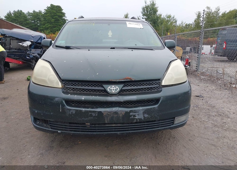 2004 TOYOTA SIENNA VIN: 5TDBA22C34S012977