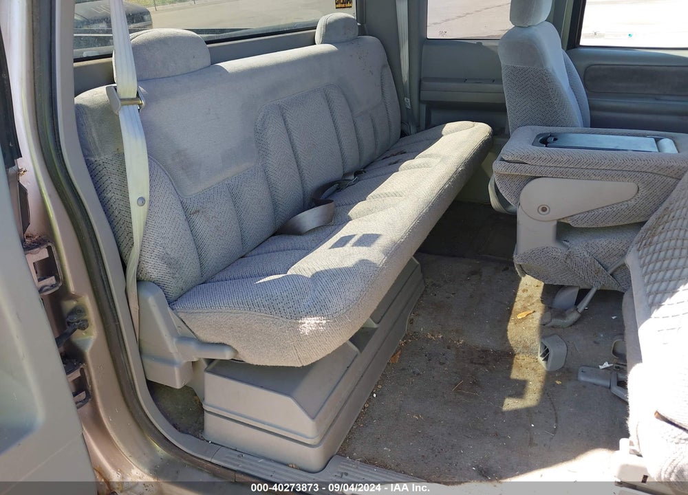 1998 GMC SIERRA 1500 SL WIDESIDE VIN: 2GTEK19M9W1530699