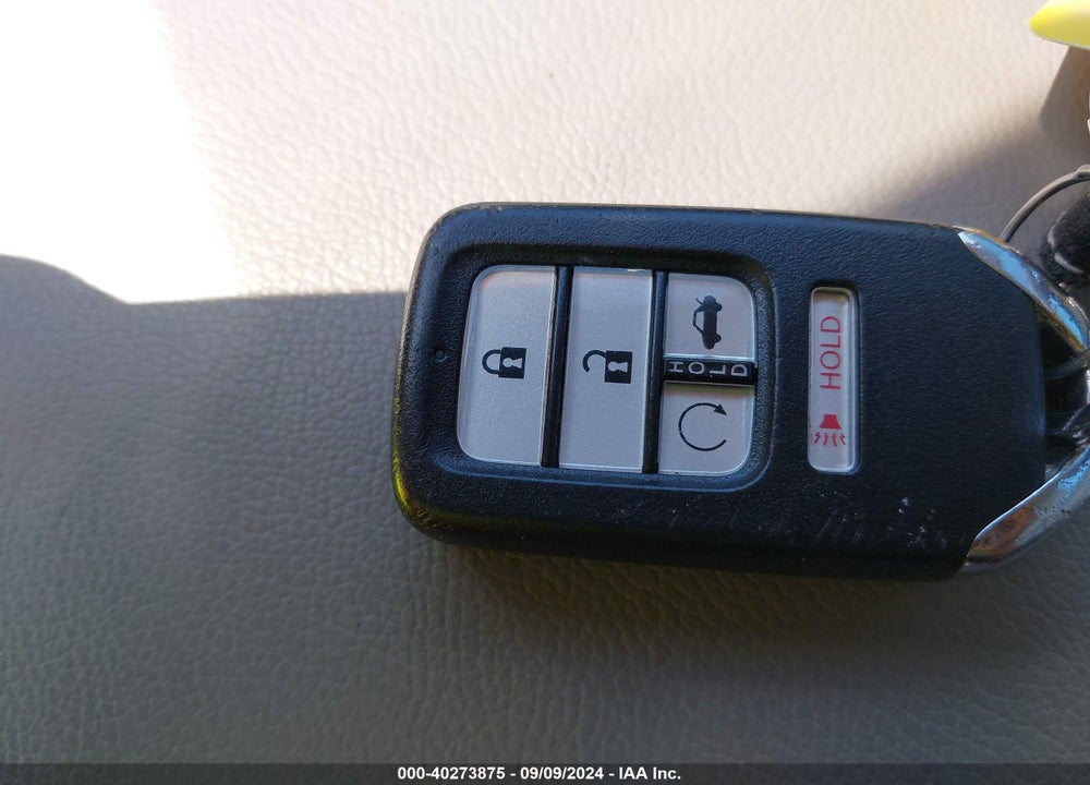 2018 HONDA ACCORD EX VIN: 1HGCV1F43JA203511