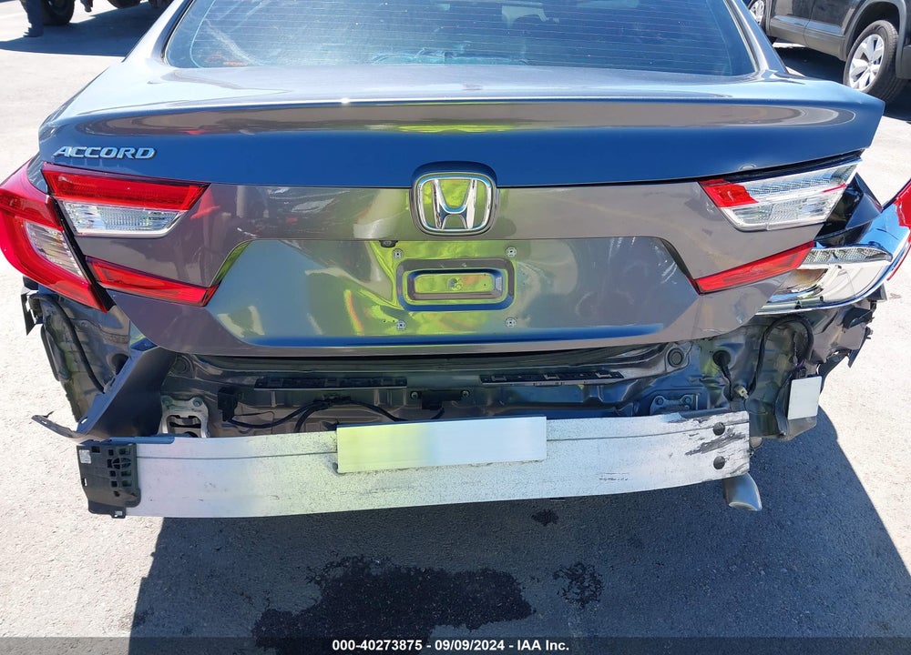 2018 HONDA ACCORD EX VIN: 1HGCV1F43JA203511