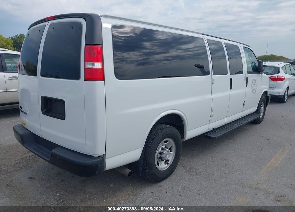 2020 CHEVROLET EXPRESS PASSENGER LS VIN: 1GAZGNFGXL1165193