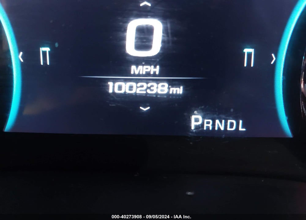 2017 CHEVROLET TAHOE LT VIN: 1GNSKBKC7HR370267