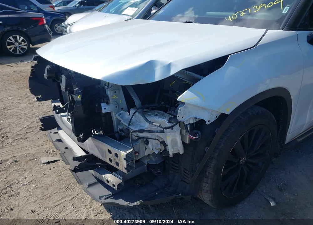 2023 TOYOTA HIGHLANDER XSE VIN: 5TDKDRBH2PS002201