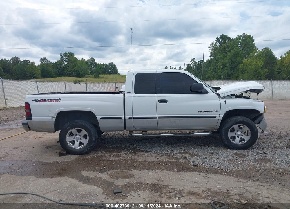 1999 DODGE RAM 1500 ST VIN: 3B7HF13Z9XG238307