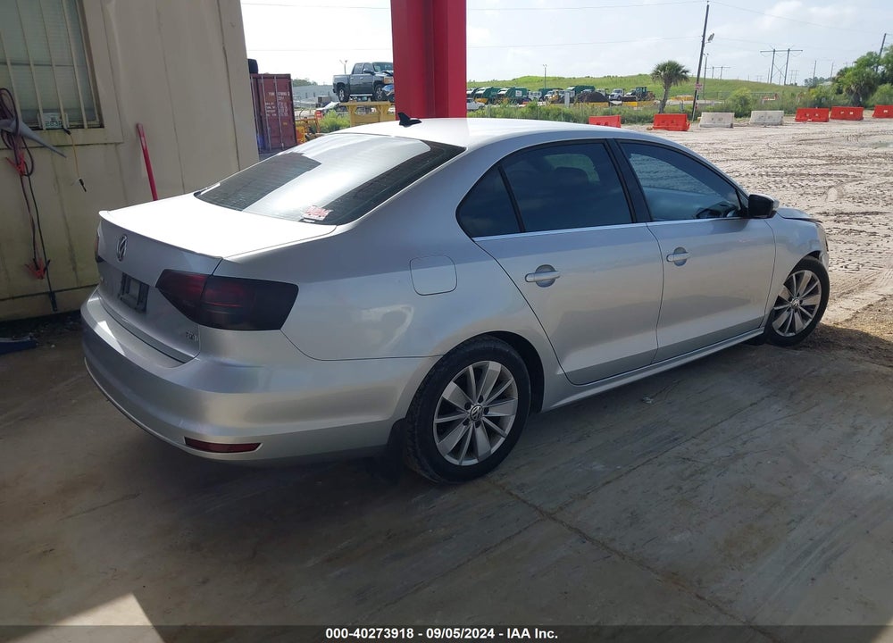 2015 VOLKSWAGEN JETTA 2.0L TDI SE VIN: 3VWLA7AJ8FM286502