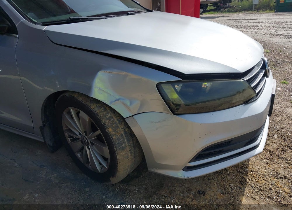 2015 VOLKSWAGEN JETTA 2.0L TDI SE VIN: 3VWLA7AJ8FM286502