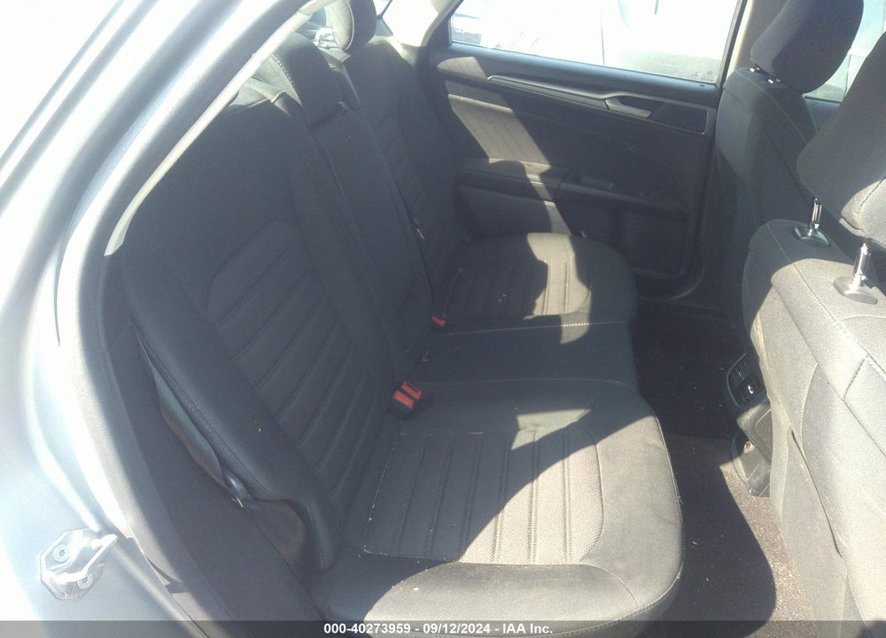 2020 FORD FUSION SE VIN: 3FA6P0HD0LR254170