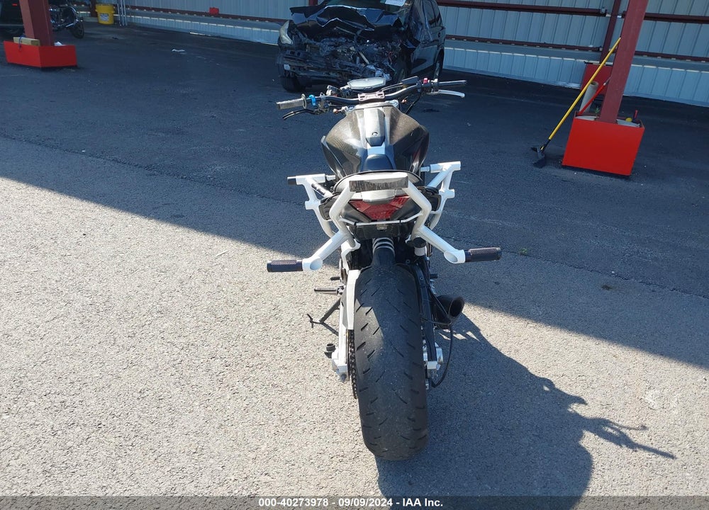 2017 YAMAHA FZ07 VIN: JYARM06E6HA012573