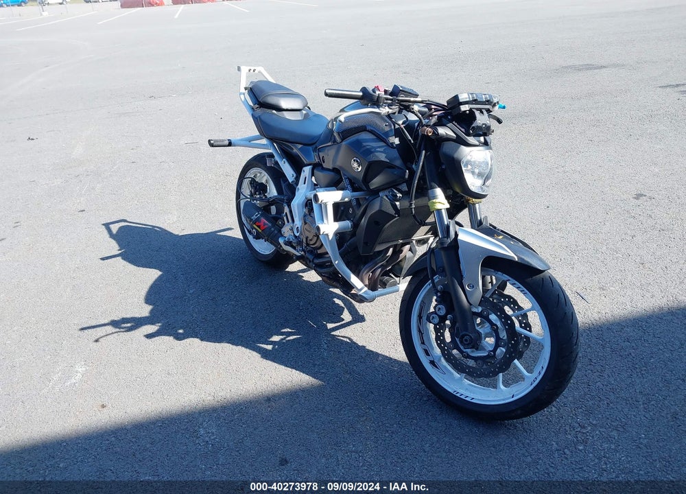 2017 YAMAHA FZ07 VIN: JYARM06E6HA012573