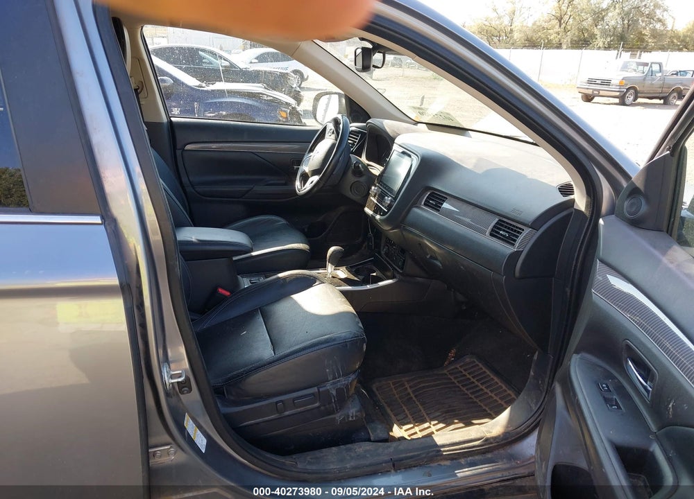 2020 MITSUBISHI OUTLANDER LE 2.4/SE 2.4/SEL 2.4/SP 2.4 VIN: JA4AD3A31LZ030220