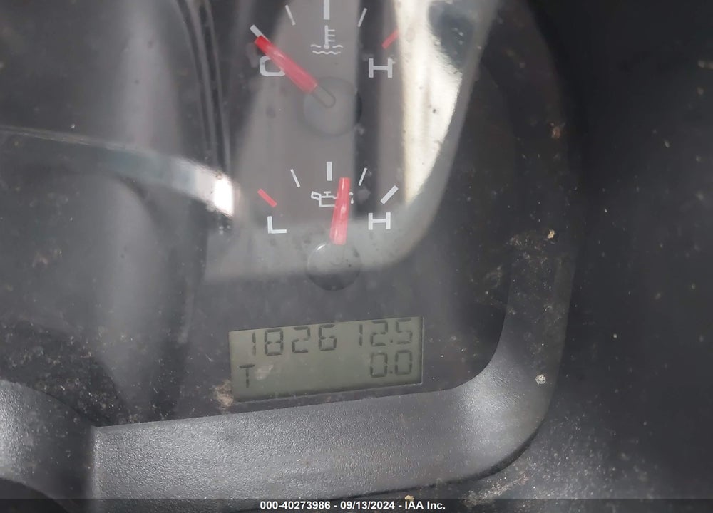 2005 FORD F-150 STX/XL/XLT VIN: 1FTRX14W85FA34005
