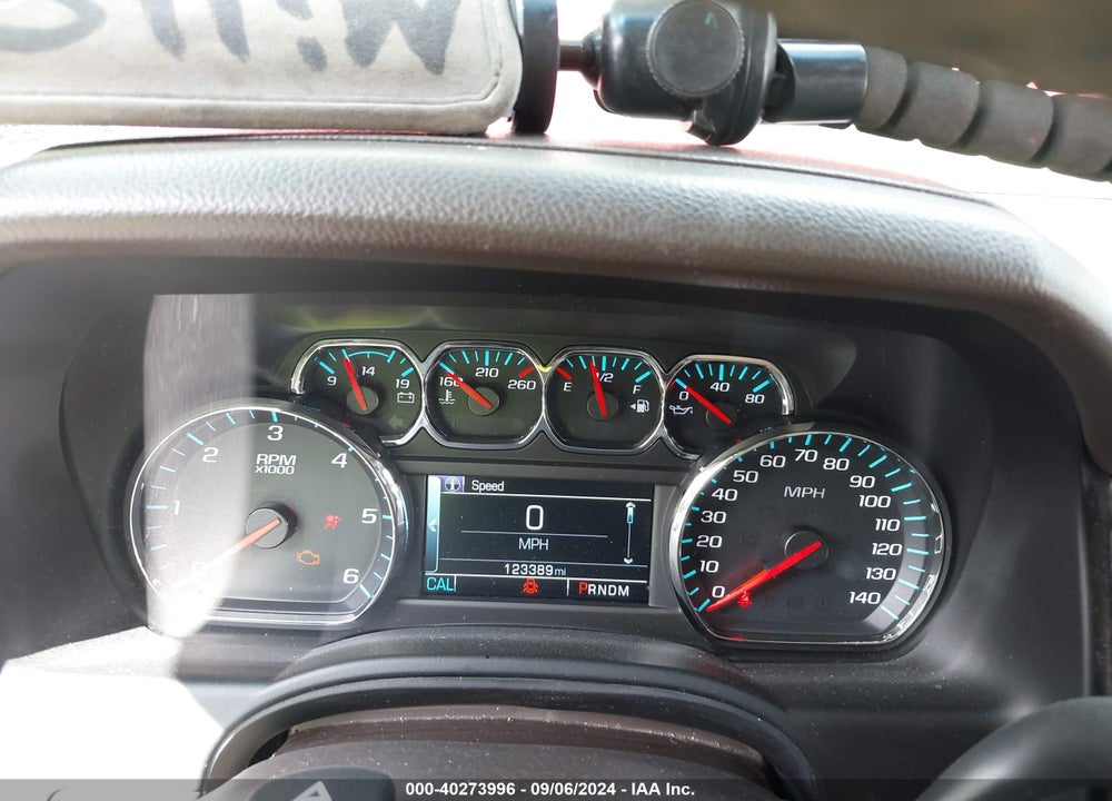 2015 CHEVROLET TAHOE LT VIN: 1GNSCBKC2FR638877