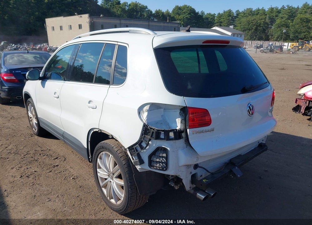 2015 VOLKSWAGEN TIGUAN SEL VIN: WVGBV7AX5FW582287