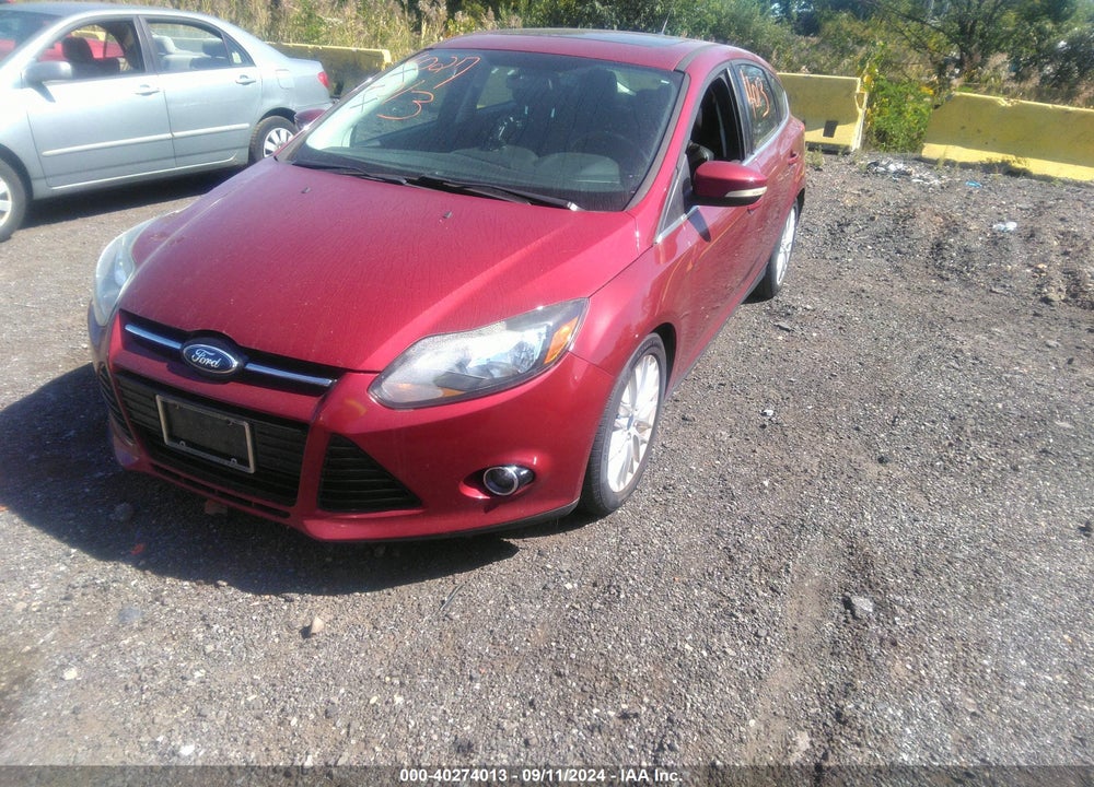 2014 FORD FOCUS TITANIUM VIN: 1FADP3N2XEL159032