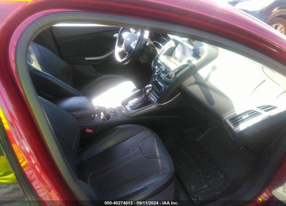 2014 FORD FOCUS TITANIUM VIN: 1FADP3N2XEL159032