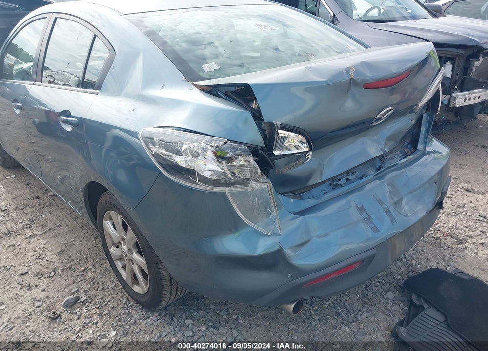 2010 MAZDA 3 I TOURING VIN: JM1BL1SG0A1173948