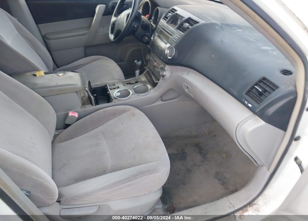 2009 TOYOTA HIGHLANDER VIN: JTEES41A892123248