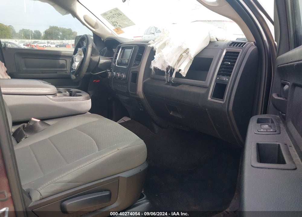 2017 RAM 1500 EXPRESS 4X4 5'7 BOX VIN: 1C6RR7KT9HS698922