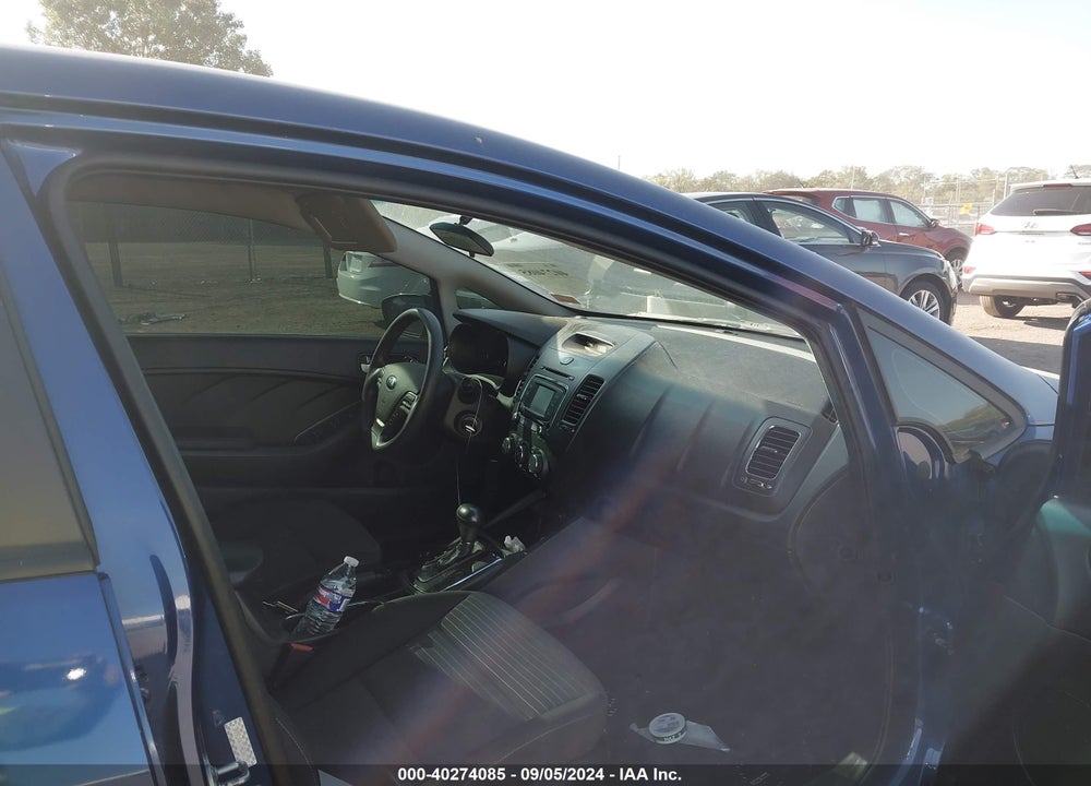 2017 KIA FORTE LX VIN: 3KPFL4A77HE067282