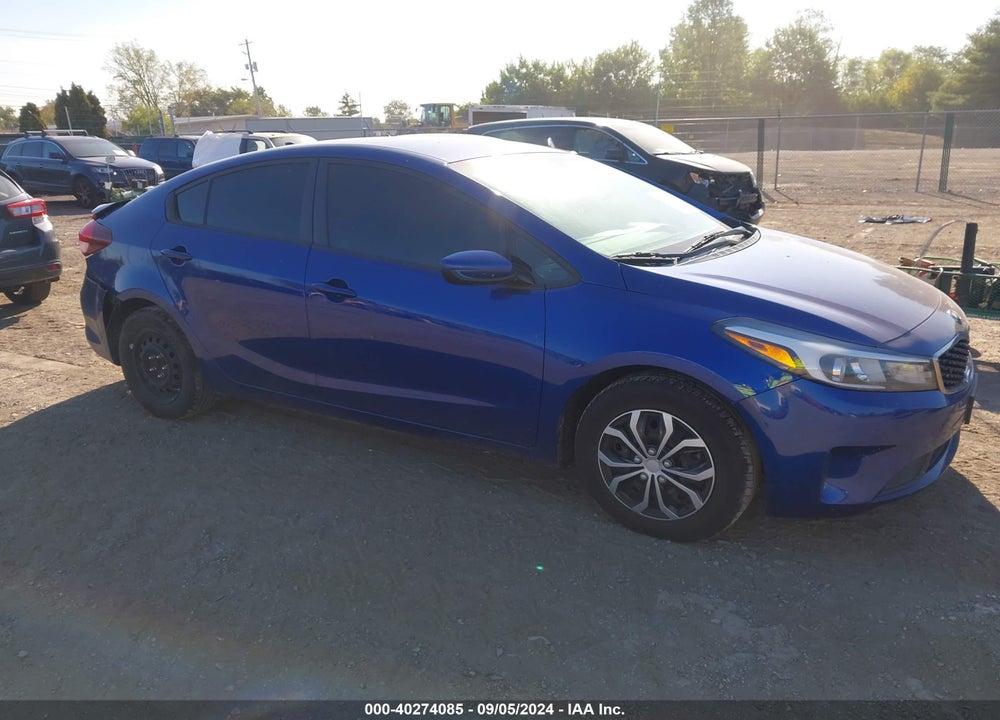 2017 KIA FORTE LX VIN: 3KPFL4A77HE067282