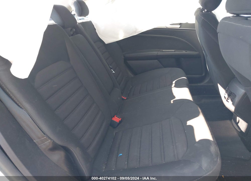 2018 FORD FUSION SE VIN: 3FA6P0HD0JR228150