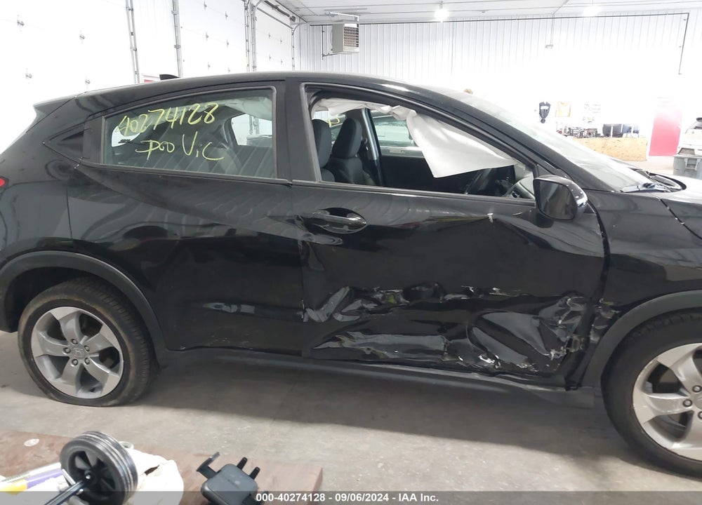 2019 HONDA HR-V LX VIN: 3CZRU6H37KG726489