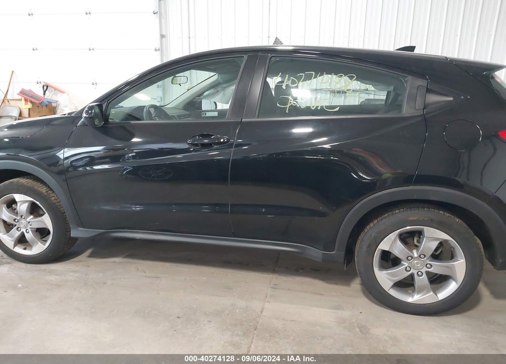 2019 HONDA HR-V LX VIN: 3CZRU6H37KG726489