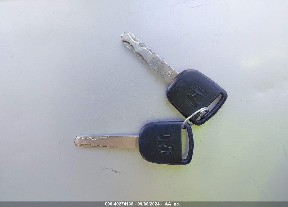 2003 HONDA PILOT EX-L VIN: 2HKYF18793H554654