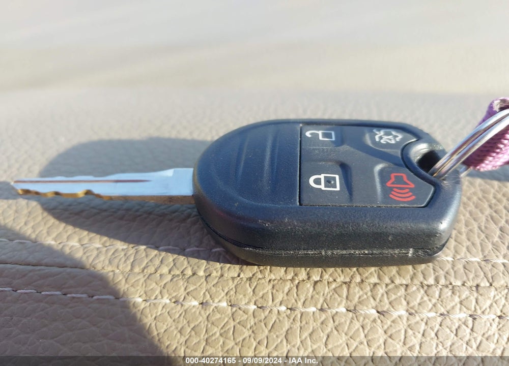 2007 LINCOLN MKX VIN: 2LMDU88C17BJ17081