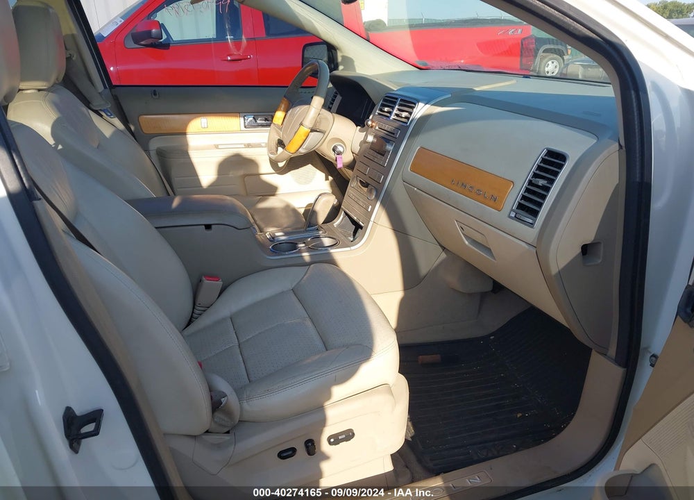 2007 LINCOLN MKX VIN: 2LMDU88C17BJ17081