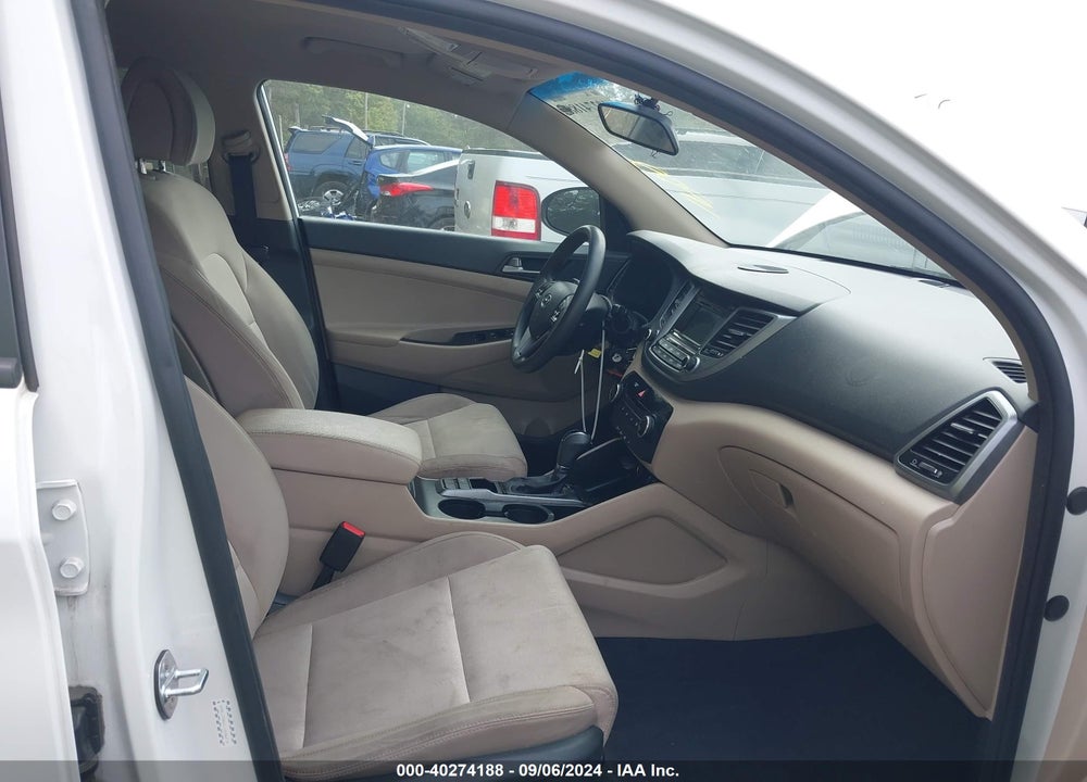 2018 HYUNDAI TUCSON SE VIN: KM8J23A4XJU694218