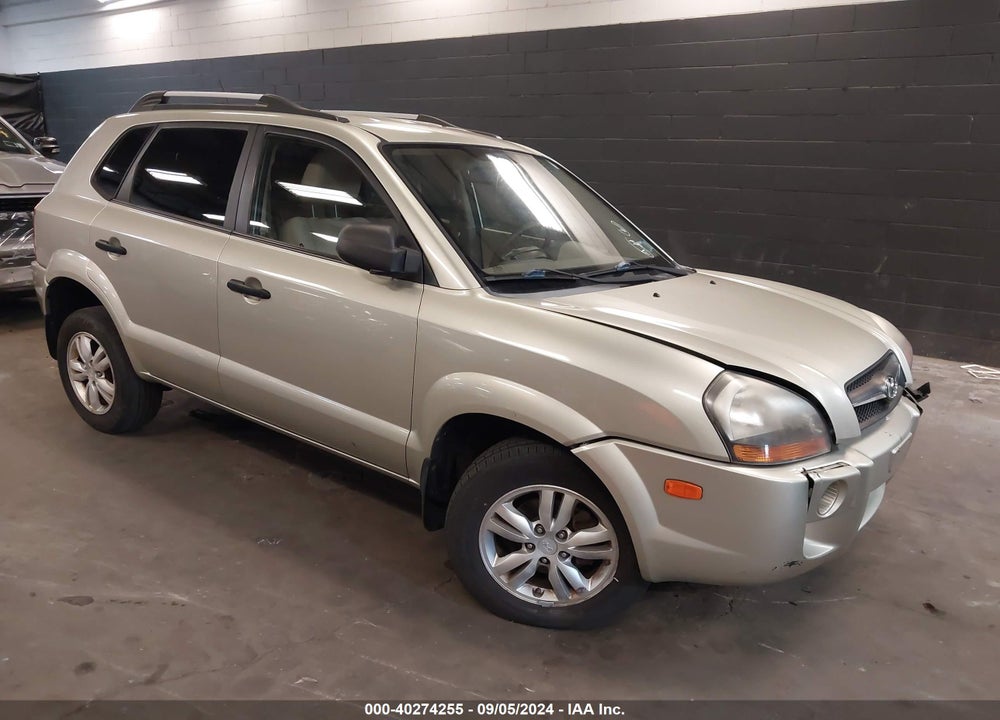 2009 HYUNDAI TUCSON GLS VIN: KM8JM12B69U936476