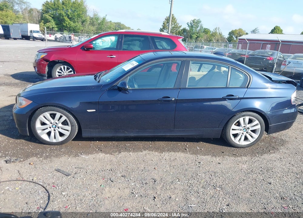 2007 BMW 328I VIN: WBAVA37517NL11906