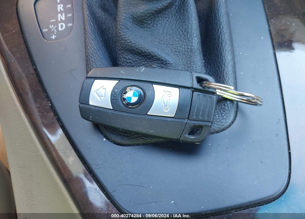 2007 BMW 328I VIN: WBAVA37517NL11906