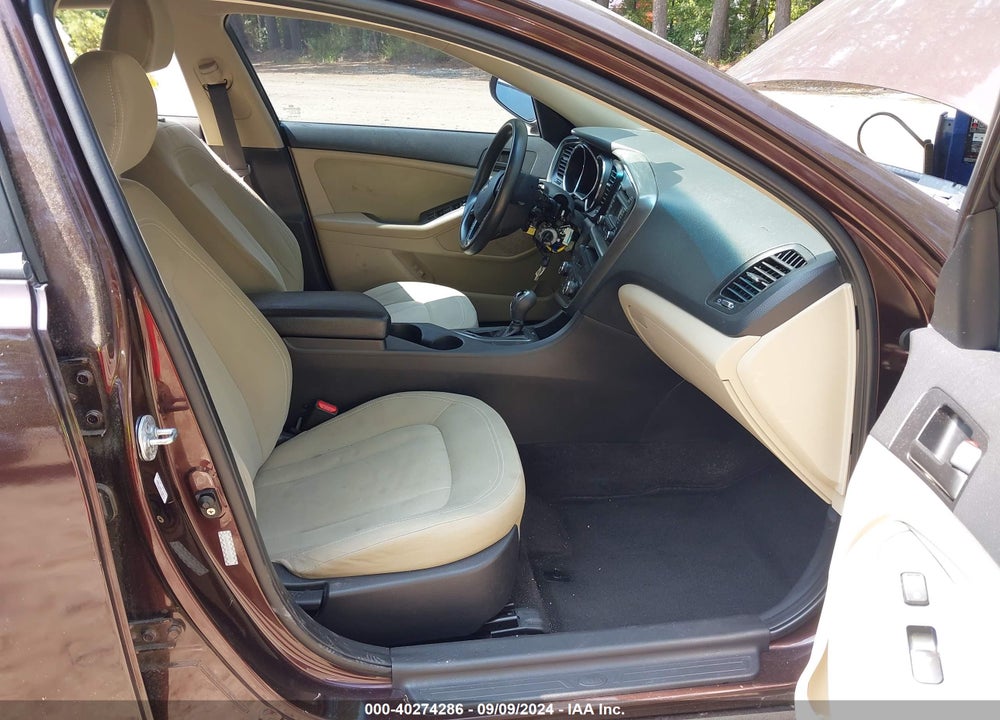 2011 KIA OPTIMA LX VIN: KNAGM4A76B5122015