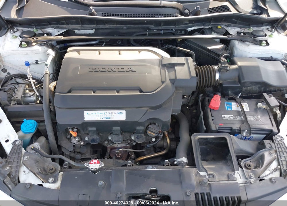 2017 HONDA ACCORD EX-L V6 VIN: 1HGCR3F89HA030820