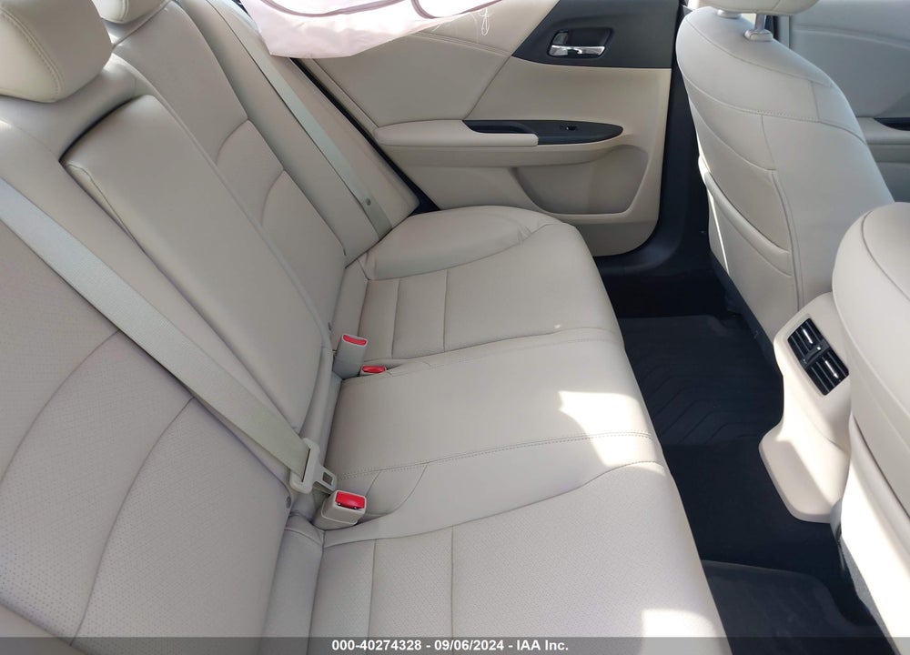 2017 HONDA ACCORD EX-L V6 VIN: 1HGCR3F89HA030820