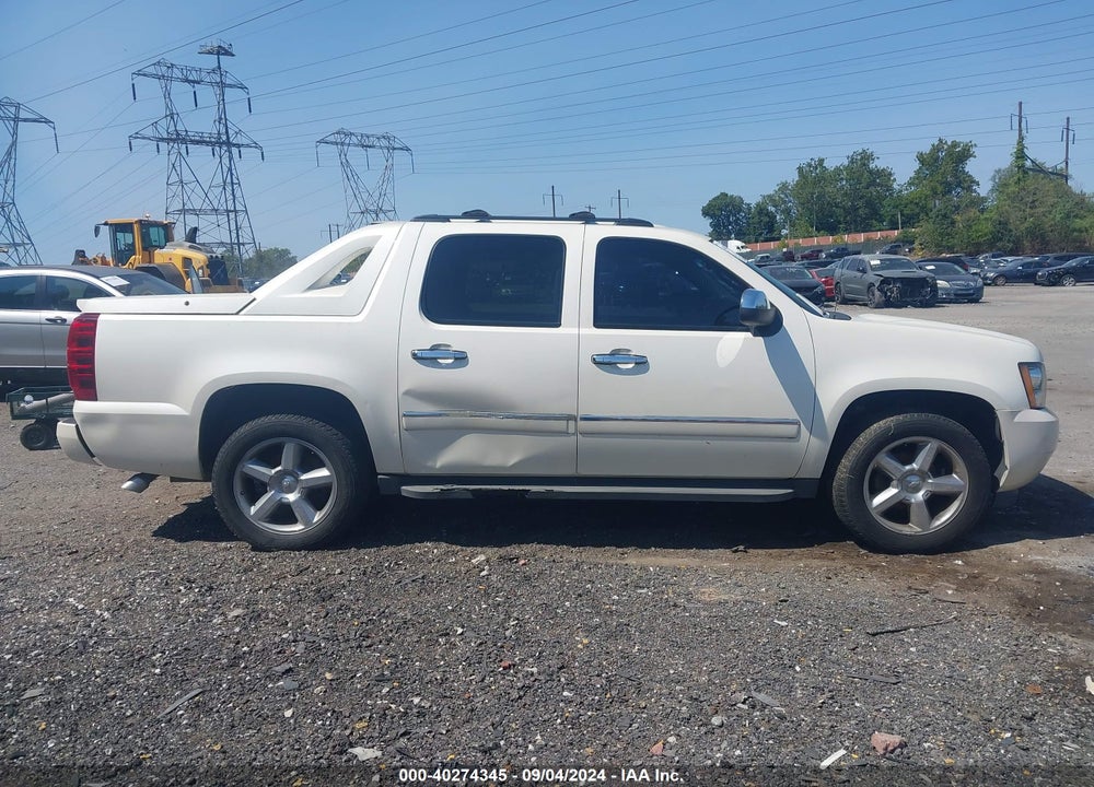 2012 CHEVROLET AVALANCHE 1500 LTZ VIN: 3GNTKGE79CG164165