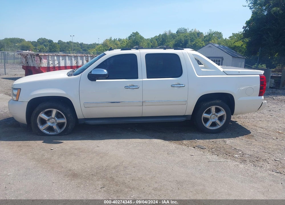 2012 CHEVROLET AVALANCHE 1500 LTZ VIN: 3GNTKGE79CG164165