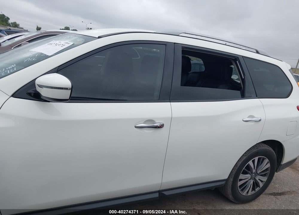 2020 NISSAN PATHFINDER SV 2WD VIN: 5N1DR2BN0LC608921
